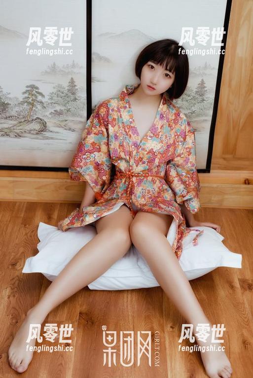 GIRLT果团网-Miss琪 GIRLT果团网 - 一起来翻书——Miss琪的粉色照片合集