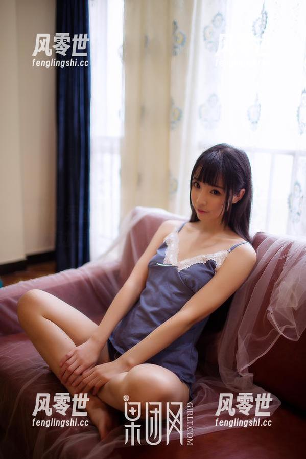 GIRLT果团网 - 原图朴实无华，精选磨得太过精致；周妍希：豹纹的两面？
