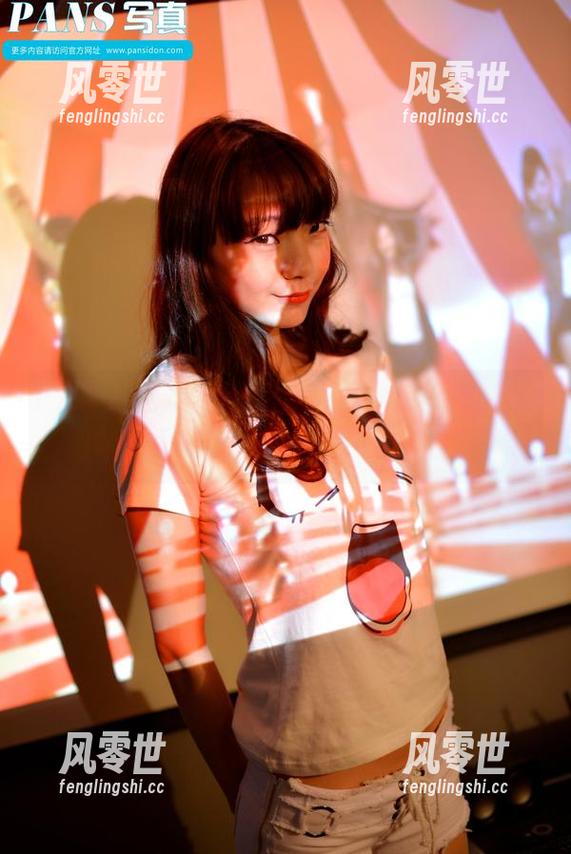 PANS写真-柚子 PANS写真 - 原图不骗人,柚子的女孩高清状态太迷了,完全不想移开视线。