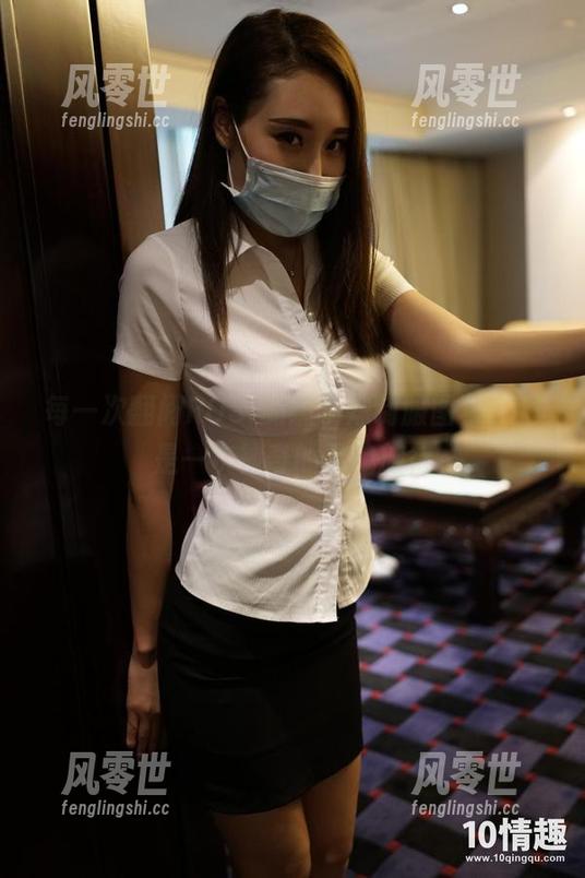 每一次翻阅ROSI的嫩学妹制服图集，都是一次神奇的灵魂旅行