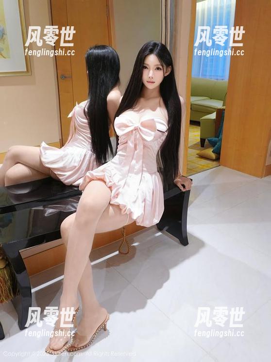 Xiuren秀人网 - 乔伊joy的白衬衫：一份写真集，唤醒你灰色调的灵魂