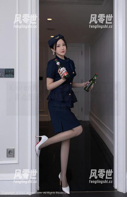 Xiuren秀人网 - 王雅姗是我职业装图册，真心想问，这种感觉是否在办公室就能实现？
