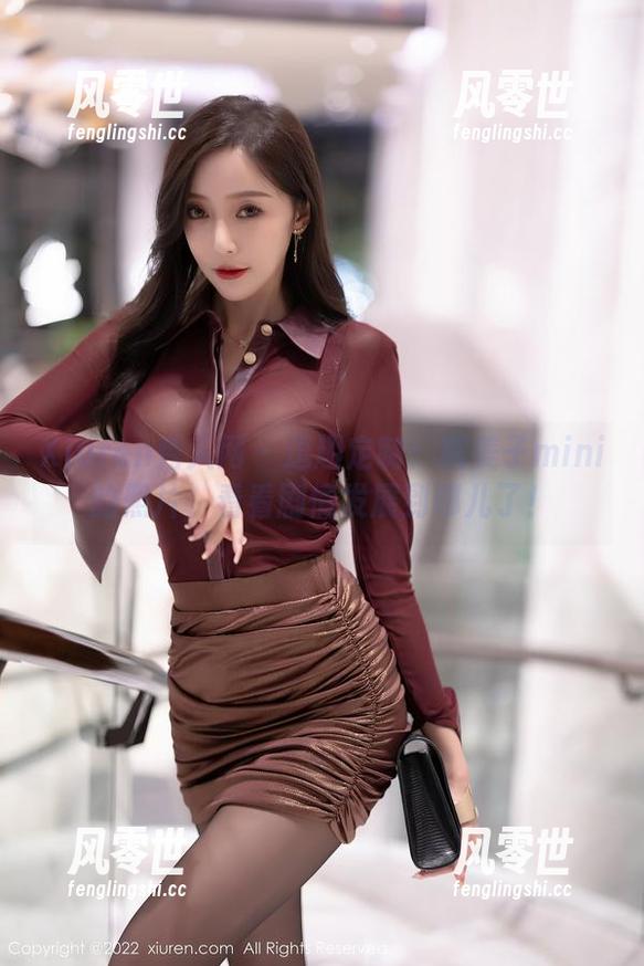 Xiuren秀人网 - 逗趣定制：糯美子mini的照片，看看剧情发展到哪儿了！