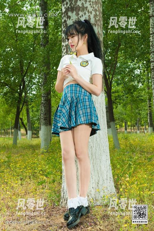 丽柜 - 在xilly的私拍图册里，礼服似乎在轻声歌唱
