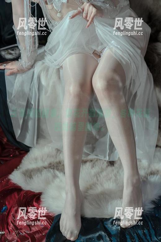 云溪溪的图集，繁花开到眼前，各种花语在我脑里翻转。