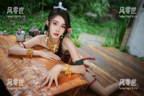 余多多Dudu 高清海边实录——余多多Dudu图集:风助阵,我的衣服像帆船一样肆意狂奔!