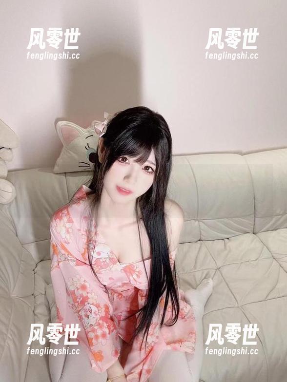 十万口草莓粥粥 微密圈 - 谁能抵挡十万口草莓粥粥的最新资源?学姐的日记!