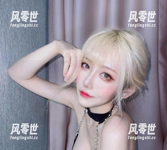 啾小妍：暗夜猫女免费套图，看猫咪精灵如何蹦蹦跳跳！