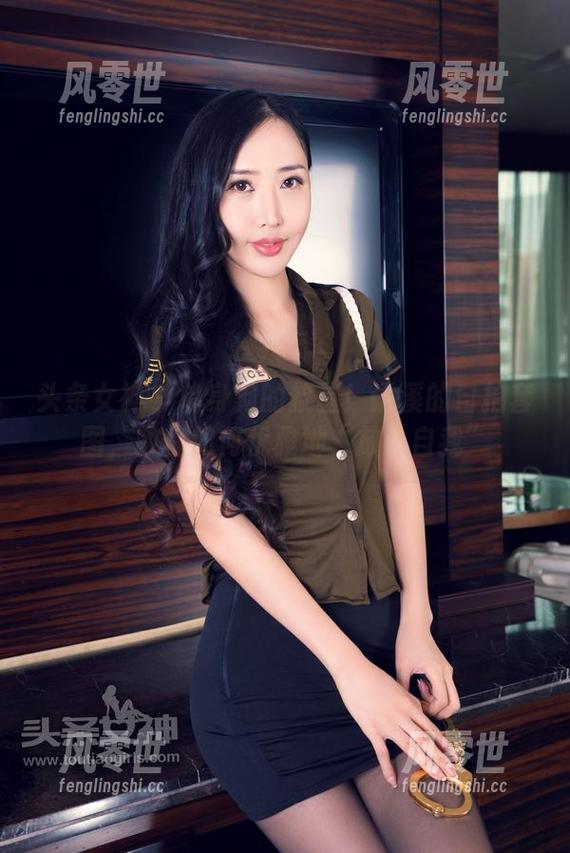头条女神-语溪 头条女神 - 单身狗的救星!语溪的自拍套图,教你如何优雅地“放飞自我”