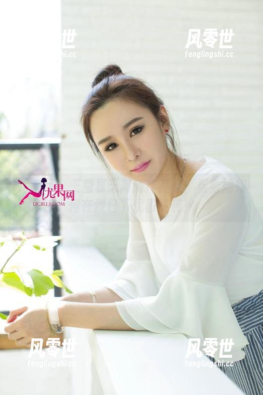 尤果网-王莹 尤果网 - 王莹夏天高清作品集:看看她如何在烈日下优雅逆袭!