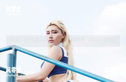 尤物馆 - 全套礼服写真——王闵多的完美伪装，周围都是眼瞎的！