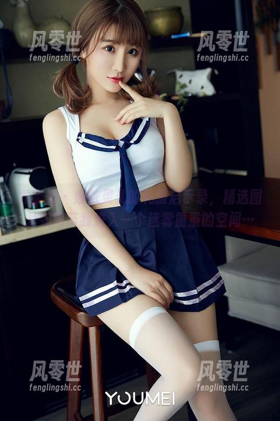 尤蜜荟 - 娜依灵儿的礼服启示录，精选图片如同带我进入一个迷雾重重的空间…