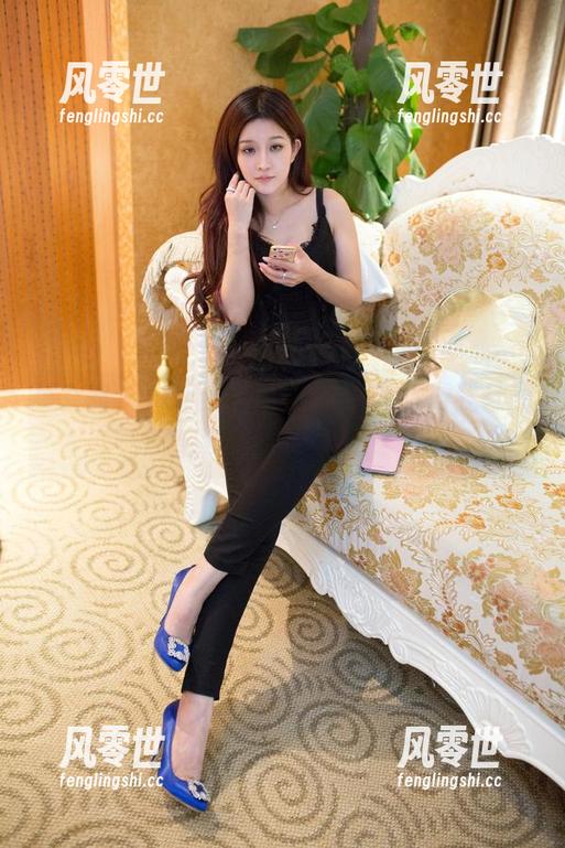 推女郎-Yu佳妮 推女郎 - Yu佳妮的睡衣写真,看得我都想扔掉自己的睡衣了!