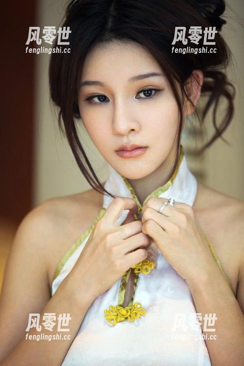 推女郎 - 担心袜子乱飞的娜露，壁纸写真被恶搞了！