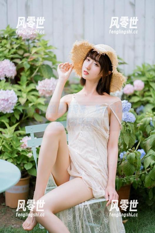 木棉棉OwO 木棉棉OwO的最新写真,灰丝引发了一场视线的马拉松