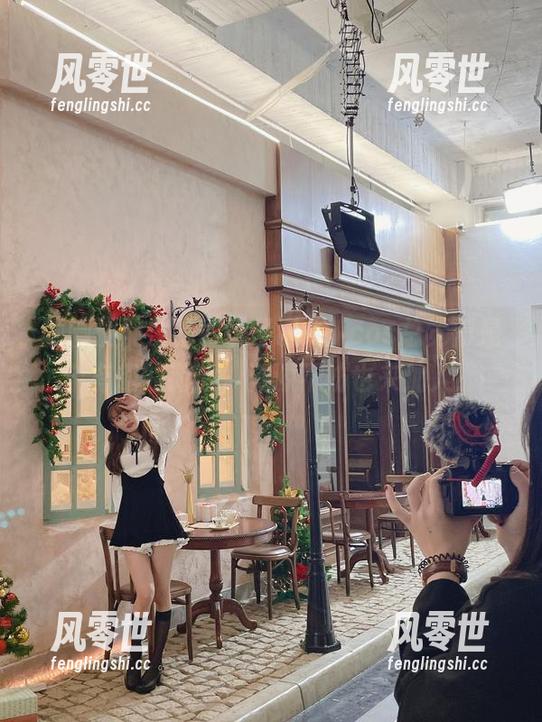 泥泥汝 聊聊泥泥汝的好玩圣诞A,cos总觉得是个有趣的游戏,资源不妨也来加入!