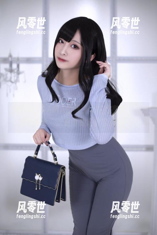 洛璃LoLiSAMA 洛璃LoLiSAMA的狼少女在线高清,真有种想评论“这是谁的心肝宝贝啊”。