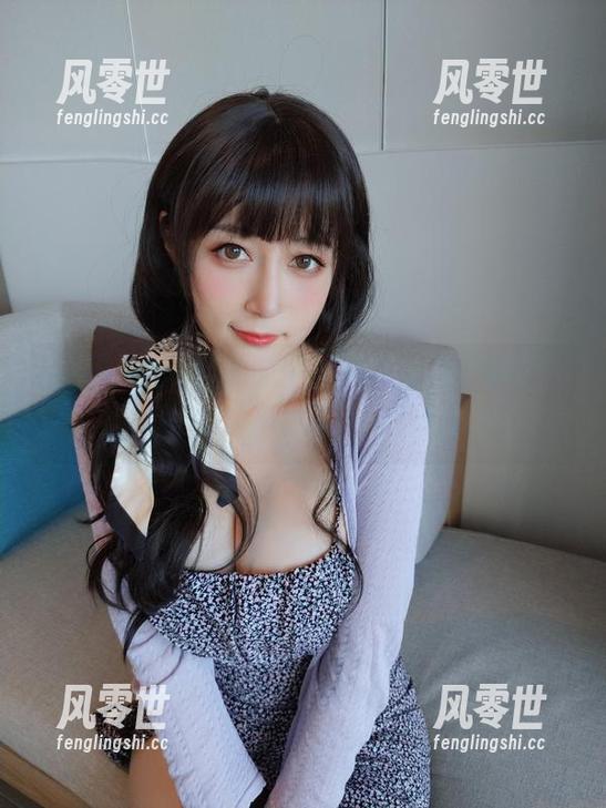 白银81 白银81的美腿,无圣光扑面而来,就像等不及的好戏,立马开启新套图!