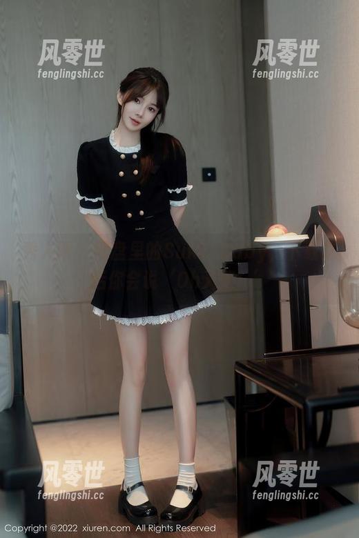秀人网 - 网盘里的Suki_baby，下载之后你会说‘Oh天使！’