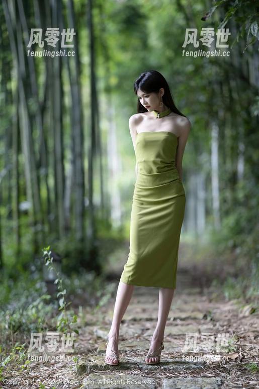 秀人网 - 服气，瑞瑞ruirui以女孩的名义定制写真，绝了！