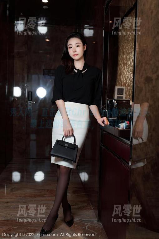 秀人网-黄可Christine 秀人网 - 直击黄可Christine的油亮镜头,奉上这份绝美合集,轻松破防!