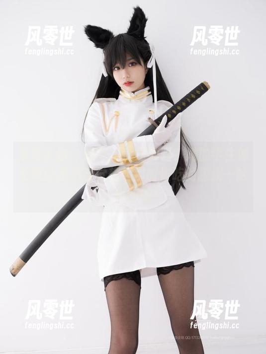 紧急企划 - 奶昔是魔法师吗？她的学生妹美图让我不自觉想起那时候吃的糖果…哈，挺甜的！
