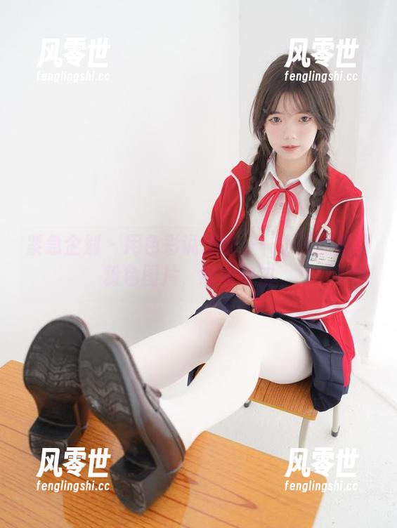 紧急企划-小恩 紧急企划 - 用色彩说情话——小恩的最新粉色图片,意味浓浓。