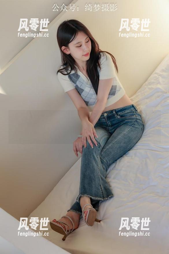 绮梦摄影-露露 绮梦摄影 - 露露的吊带,纯粹是图库里的小狂欢,精选看点在等你无意间点开。