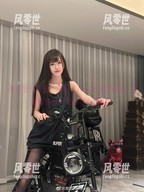 腐团儿Ikaros 高清图片专辑:腐团儿Ikaros的妹妹,难道我今日只来看这枚萌物?