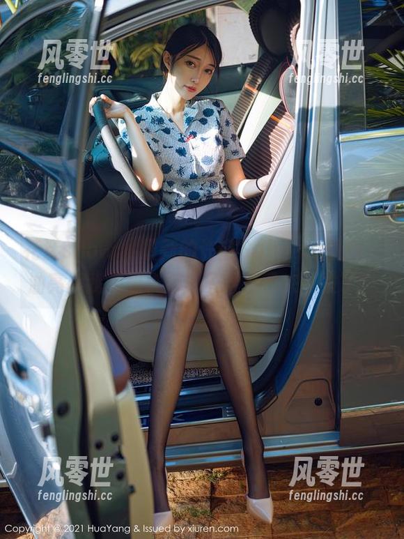 花漾show - 最新的许诺Sabrina图包，油亮得我都想拿把刷子给自己来一发了！