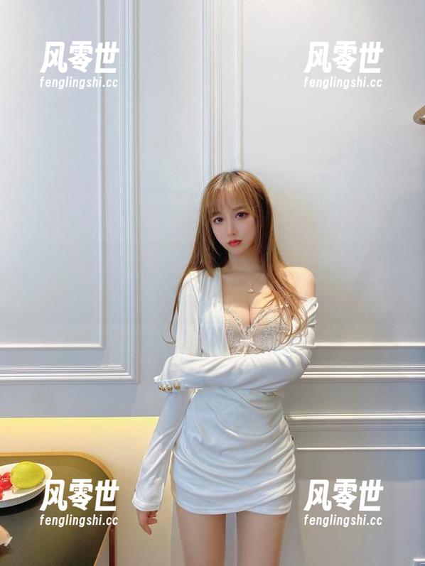 过期米线线喵说她的思春期，结果是我的下载列表又多了一组套图
